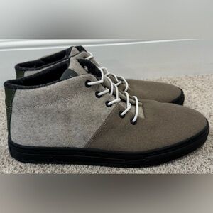 Baabuk Sky Wooler Temperature Regulating Natural Wool High-Top Sneaker Shoes